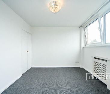 2 bedroom maisonette to rent - Photo 1