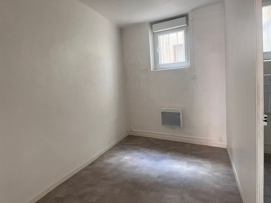 Location Appartement 2 pièces 44m² AUBAGNE 13400 - Photo 1