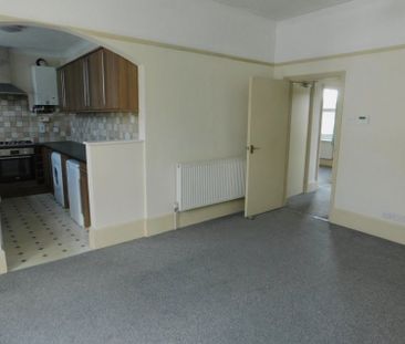 St Peters Road, St Leonards - £995pcm - Photo 2