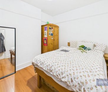 4 bedroom House To Let - Photo 6