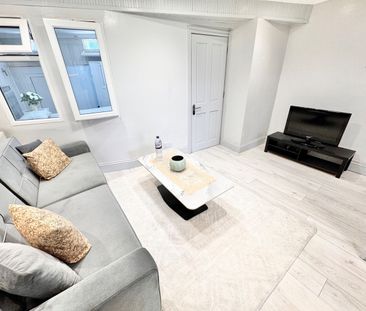 1 Bed Flat, Mountgrove Road, N5 - Photo 2