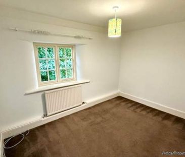 3 bedroom property to rent in Warminster - Photo 4