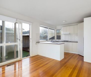 8 Greenbank Avenue, Box Hill South. - Photo 2