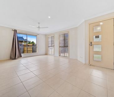 GREAT SIZED FAMILY HOME - Photo 1