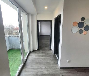 Pronájem bytu 1+kk 38 m² - Photo 1