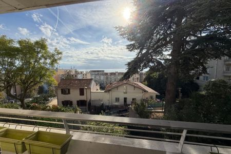 Appartement À Louer - Photo 4