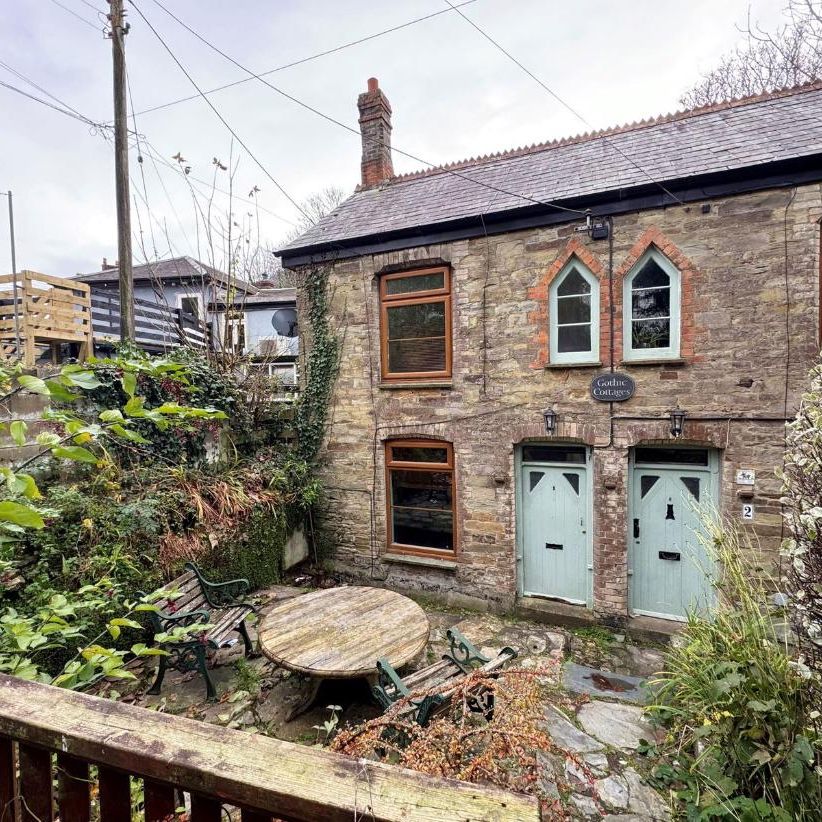 Gothic Cottages, Peterville, St. Agnes - Photo 1