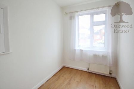 2 bedroom maisonette to rent - Photo 5
