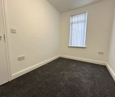 12 Melrose Street, Belfast BT9 7DN - Photo 3