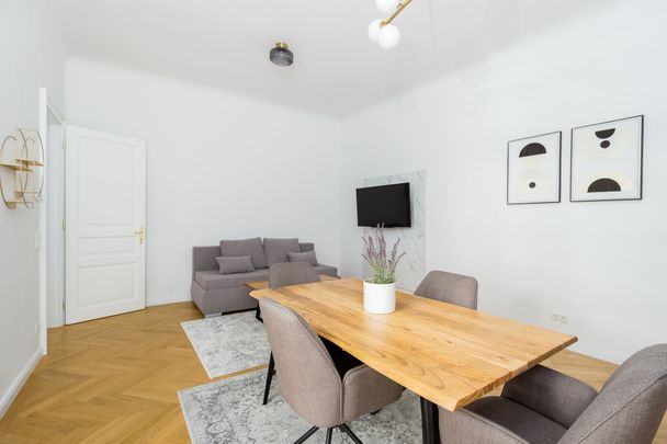 Altbau Mietwohnung 1010 Wien, Nähe Stephansplatz - Photo 1