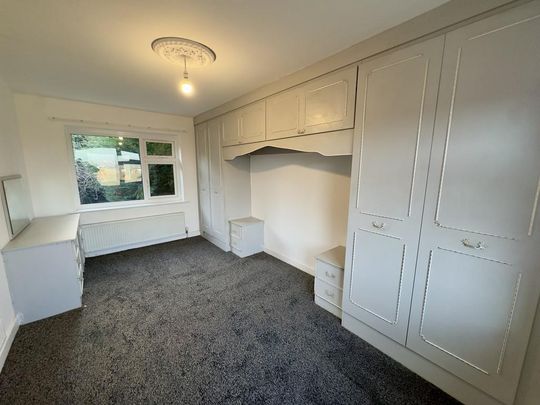 2 bedroom end of terrace house to rent - Photo 1
