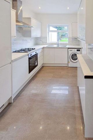 Orchard Drive, Edgware, HA8 - Photo 5