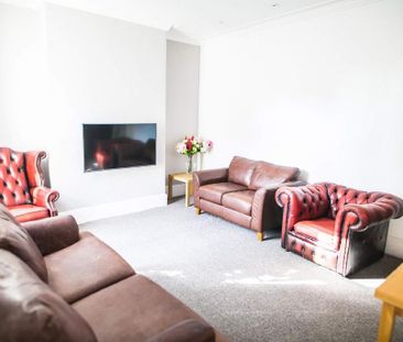 6 bedroom house to rent - Photo 3