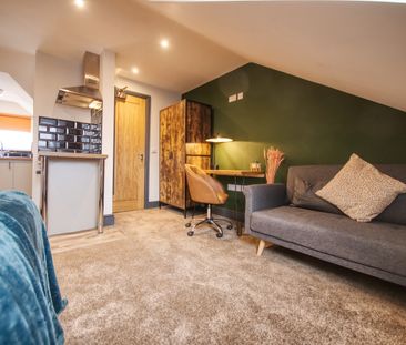 North Street Room 6 - Photo 2