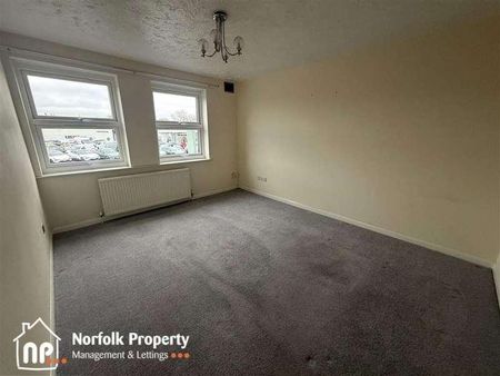 City Centre, NR2 - Photo 3