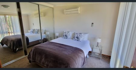 Fully Furnished Cabin - Photo 4