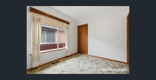 Brick Veneer - Photo 1