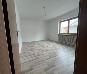 Schöne 4-Zimmer-Wohnung mit Balkon im beliebten Erlangen-Dechsendorf - Photo 5
