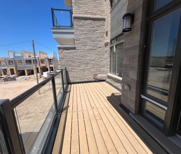 For Lease - 3329 Azam Way, Oakville, Ontario - Photo 3