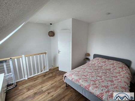 Location Appartement 2 pièces 27m² - Photo 2