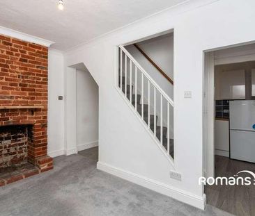 Long Garden Walk, Farnham, Surrey, GU9 - Photo 1