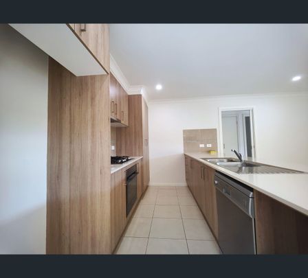 21 Yarborough Road, Cameron Park, NSW 2285 - Photo 1