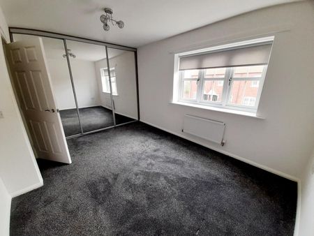 3 bedroom House To Let - Photo 5