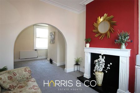 2 bedroom terraced house to rent - Photo 2