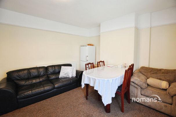 3 bedroom bungalow to rent - Photo 1
