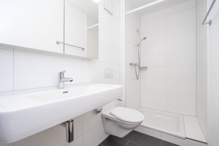 Modern 3.5-room apartment, 2nd floor of approx. 98m2 (with elevator) - Photo 5