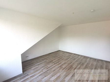 Gemütliche 3-Raum Dachgeschosswohnung in Oberhausen-Lirich - Photo 4