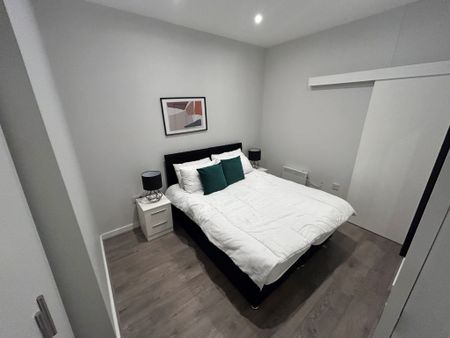 Crosby Road North, Liverpool, L22 - Photo 4