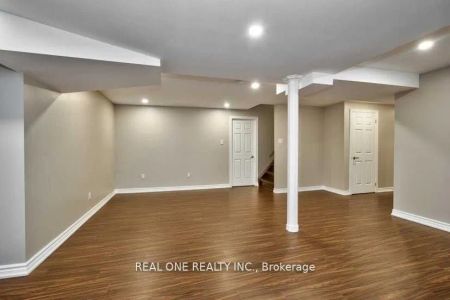 Property For Lease | W8418802 - Photo 3