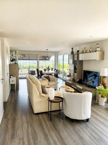 Magnifique duplex en attique de 4,5 pièces avec terrasses - Chemin des Longins 25 à Cornaux - Photo 2