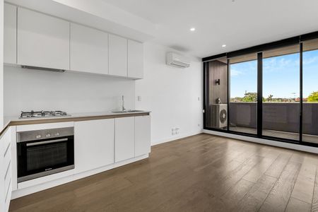 205/66 St Georges Road, Northcote VIC 3070 - Photo 4