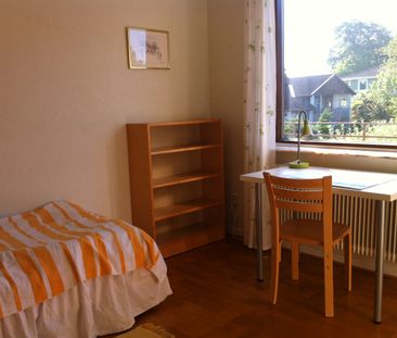 Östra Skärvallsgatan, Västra Frölunda - Photo 2