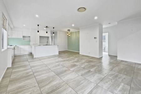 Renovated and Welcoming Family Home in the Breeze, Peregian Beach - Photo 5