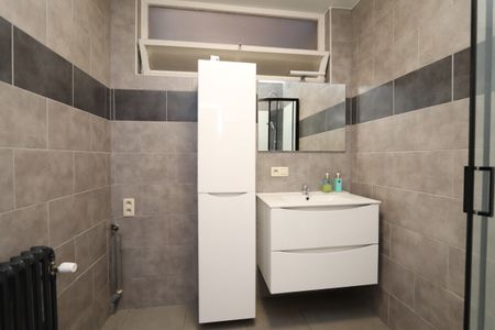 DRIESLAAPKAMER APPARTEMENT IN HARTJE KORTRIJK - Foto 3