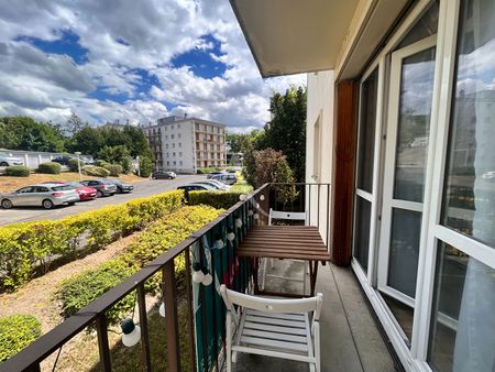 Location Appartement 1 pièce 32m² - Photo 3