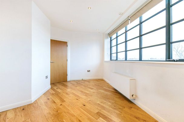 Leigham Court Road, Streatham, London, SW16 flat to rent - Photo 1