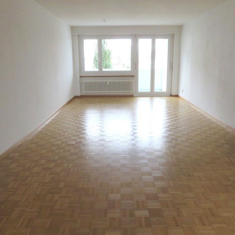 4.5 Zimmer, 100 m², 2. Stock - Photo 1