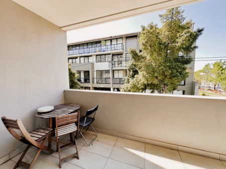 2 bed 2 bath-single room-2 - Photo 5