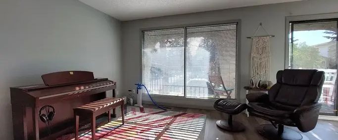 3 bedroom main floor in Bowness | Calgary - Photo 1