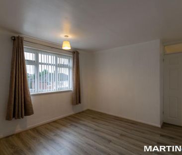 3 bedroom semi-detached house to rent - Photo 6