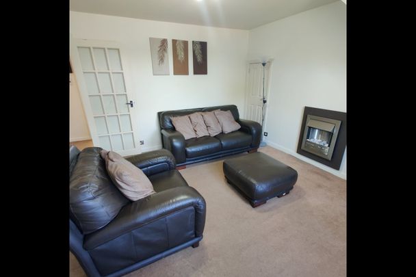 1 Bed Flat, Nellfield Place, AB10 - Photo 1