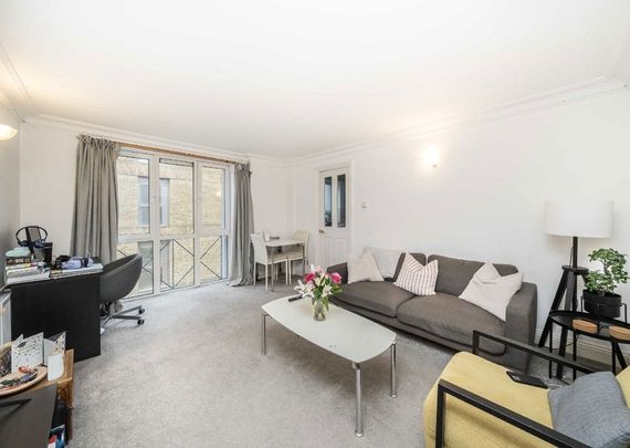 Westminster Bridge Road - Photo 1