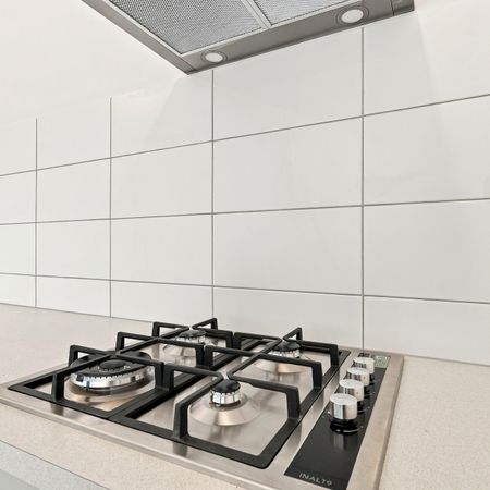 NEW BUILD HOME FOR RENT IN LARA - Photo 5