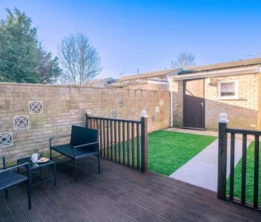 1 bedroom in a house share to rent - Photo 2