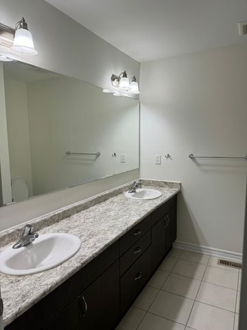 For Lease - 237 Shady Glen Crescent Unit# Main, Kitchener, Ontario - Photo 3