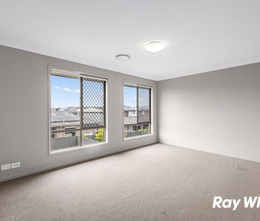 READY TO MOVE IN IMMACULATE FOUR BEDROOM Family Home in Prime Locat... - Photo 4